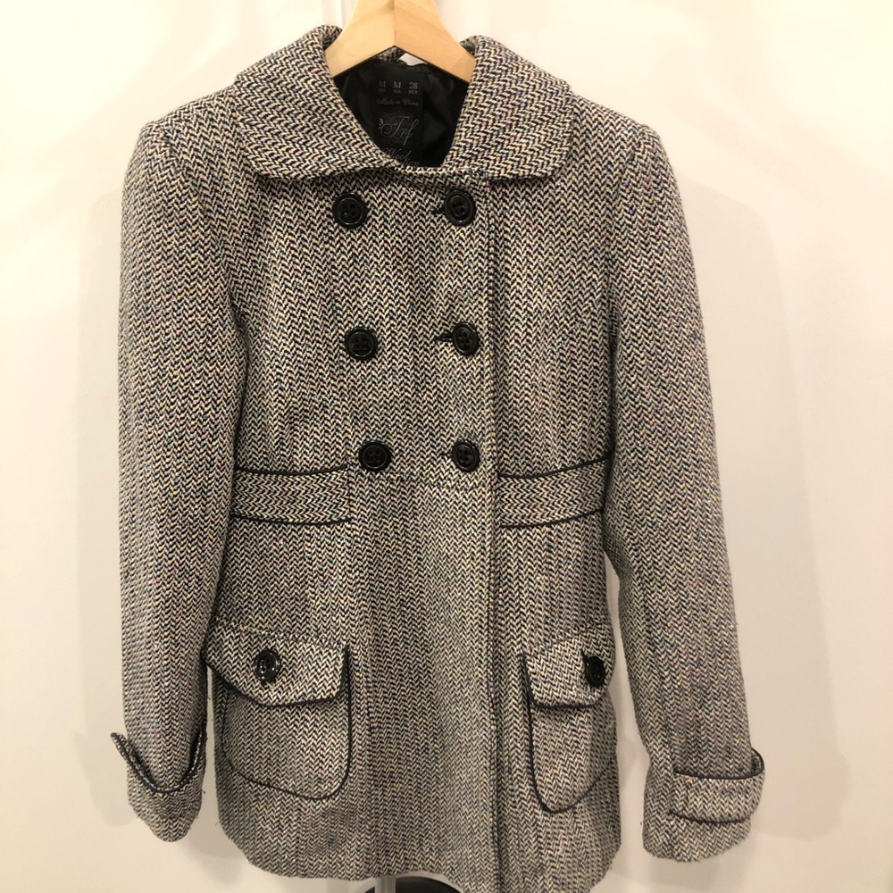 Pea coat w/ multi coloured threads🌈